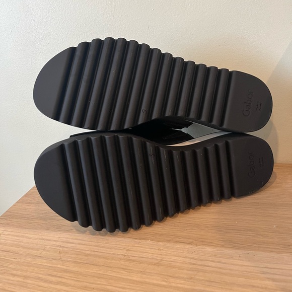 Gabor Emily-Rose Platform Mules - Picture 5 of 7